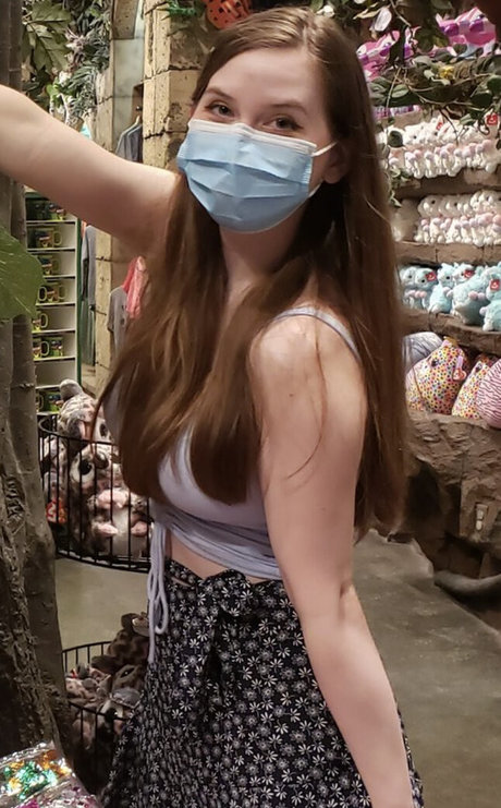 Jenny Nicholson アートスター アーカイブ