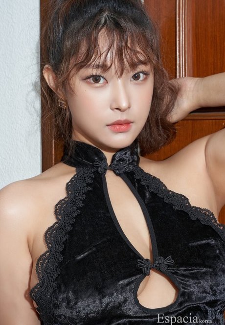 ニューハーフ 中出し オンリーファンズ ポルノ 写真