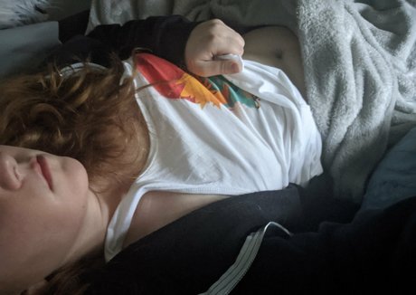 タトゥーオンリーファン セクシー 写真