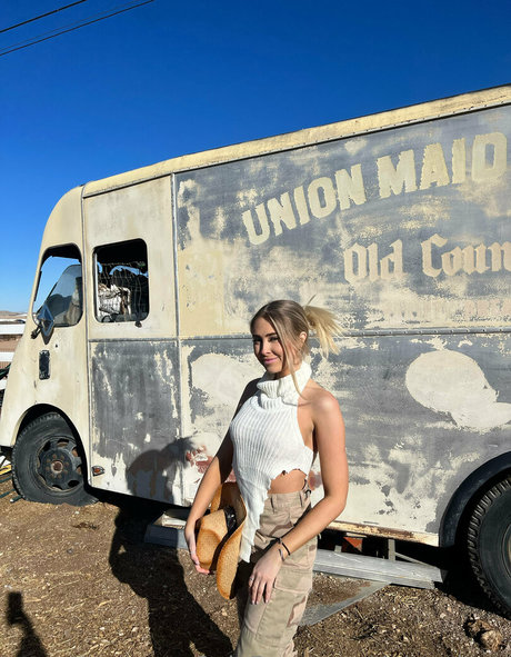 DakotaJane ポルノスター 無料 画像