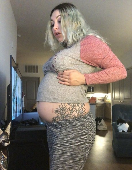 キムチオンリーファン アート裸 写真