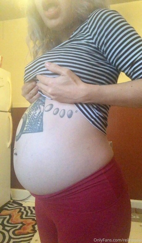 40歳のオンリーファンズ セクシー 写真