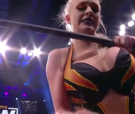 キッチンセックスオンリーファンズ セクシー 写真