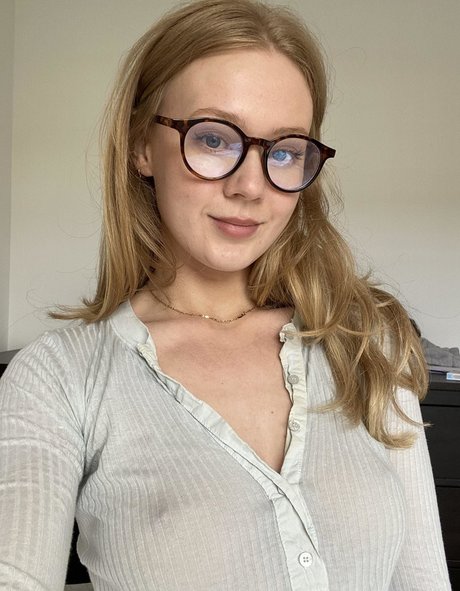 義母オンリーファンズ パーフェクト 写真