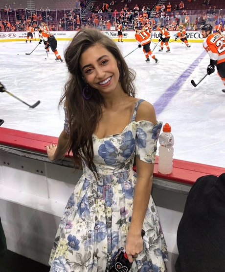 Andrea Helfrich ホットモデル 写真