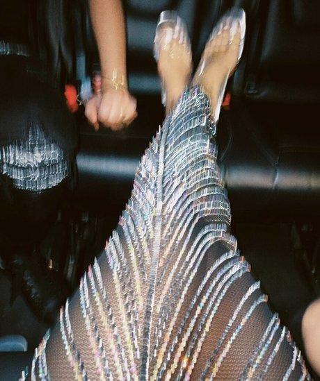 黒人3P オンリーファンズ 無料アダルト 写真