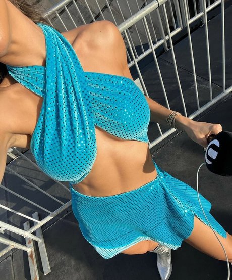 Discord 無料 オンリーファンズ 美しい 写真