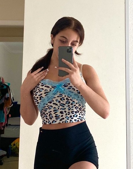 カップルのオンリーファンズ 無料ポルノ 写真