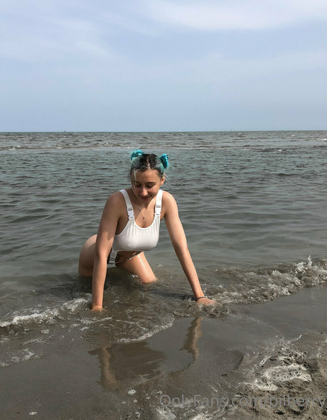 エボニーフィットネスオンリーファンズ 無料 写真