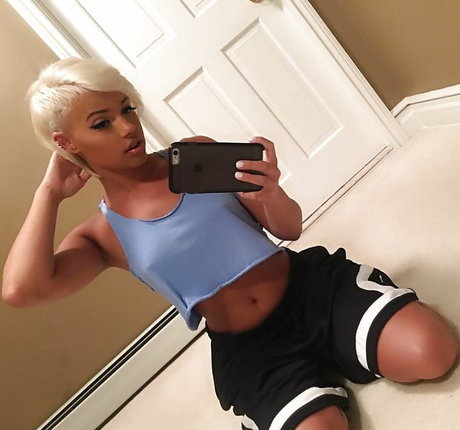 Ashley Martelle 裸のポルノスター 写真