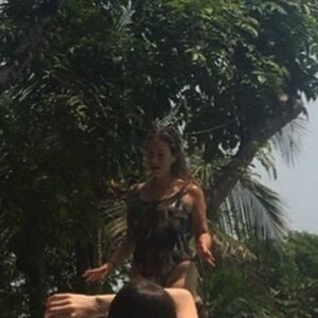 Jasmine van den Bogaerde ヌードモデル 画像