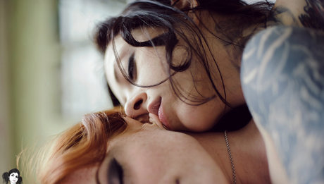 足 熟女 オンリーファンズ セクシーヌード アーカイブ