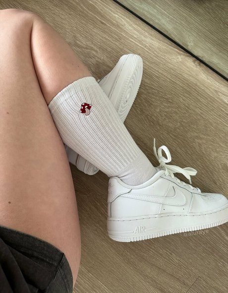 itsaluraye セクシーなポルノスター 写真