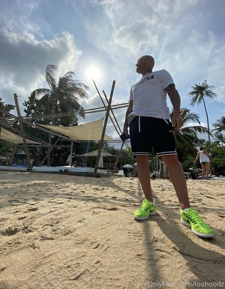 loohoodz アダルトモデル 画像