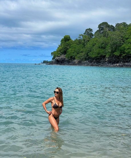 Sofia Arruda エロティックなスター ギャラリー