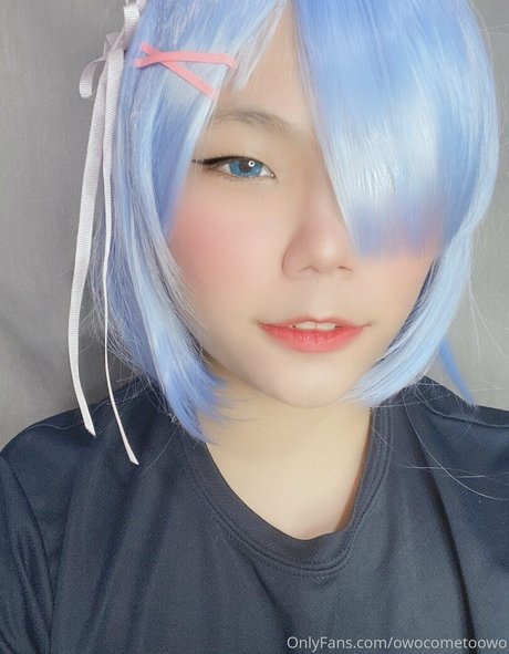 スキニーモデルオンリーファンズ 限定 写真