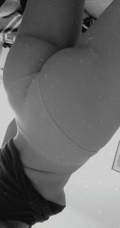 bigbrattybabe ポルノスター 高品質 ギャラリー