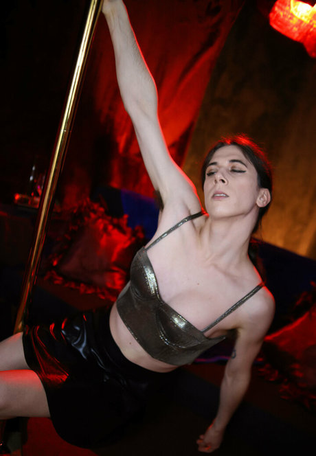 sophieladder 裸のポルノスター アーカイブ