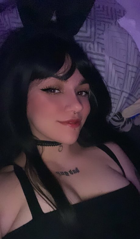 後背位オンリーファンズ セクシーxxx 写真