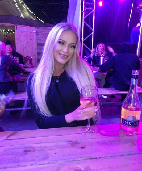 viplaurenxx 最高の女優 写真