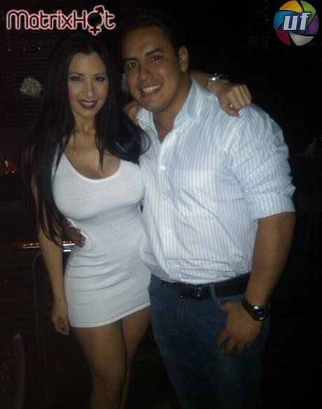 Diosa Canales エロティックなポルノスター 写真