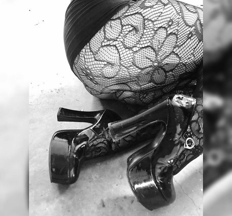 Minnielovesyou アダルトスター ギャラリー