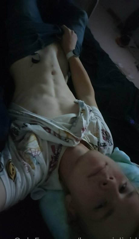 keeganislivid エロティックなポルノスター 写真