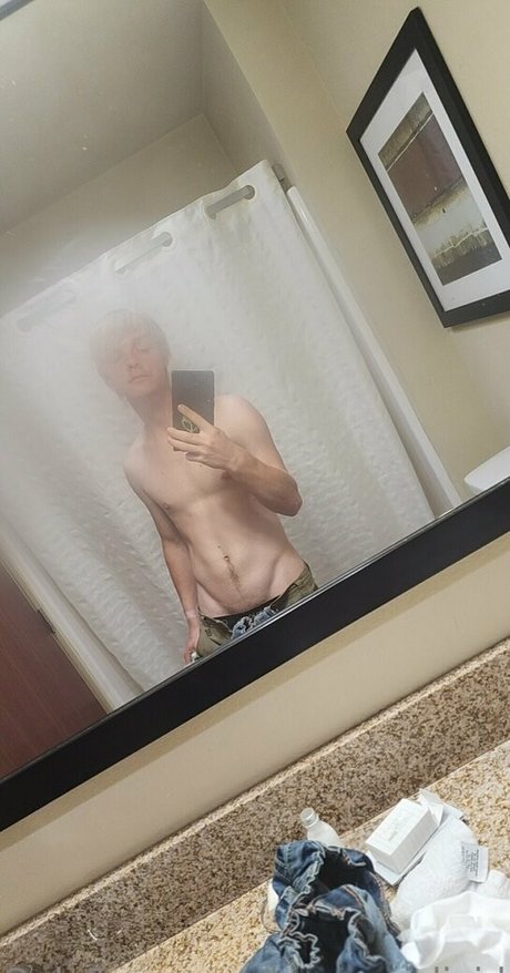 keeganislivid 素敵なモデル 写真