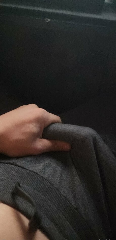 keeganislivid アートスター ギャラリー