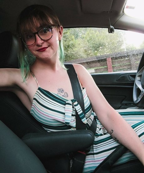 NatashaCameron ポルノ女優 写真