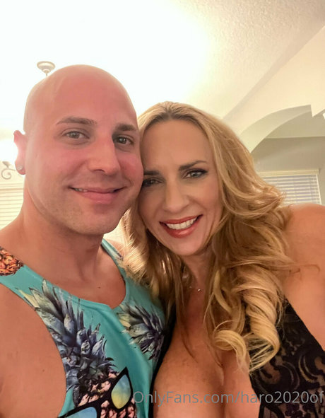 本物のオンリーファンズ セクシーxxx 写真