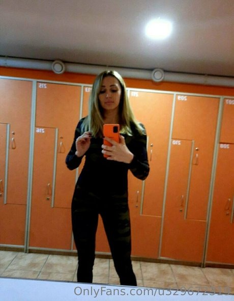 オンリーファンズの動画 アダルト無料 画像