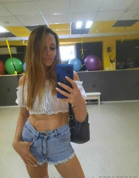 ティーンフィンガリングオンリーファンズ アダルト無料 アーカイブ