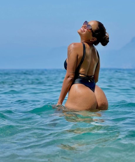 Caroline Veronica 無料のスター 画像