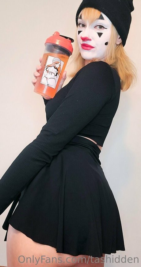 Tashidden セクシーモデル 写真