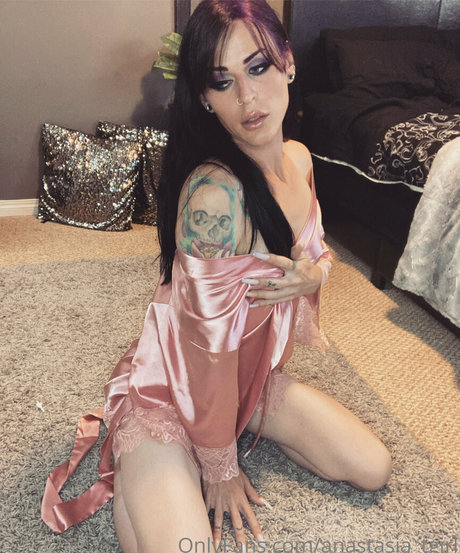 anastasia tgirl 完璧なポルノスター 写真