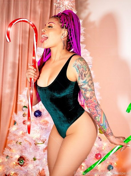 パンストオンリーファンズ セックス 画像