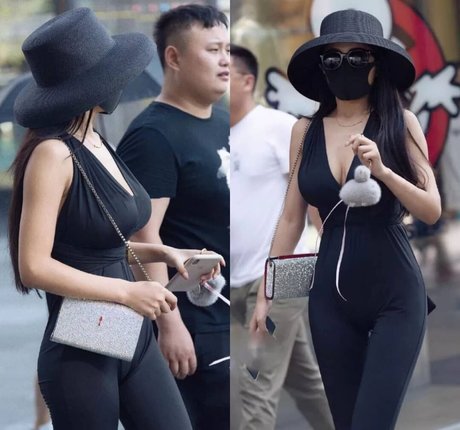 Echo Yue セックスモデル 写真