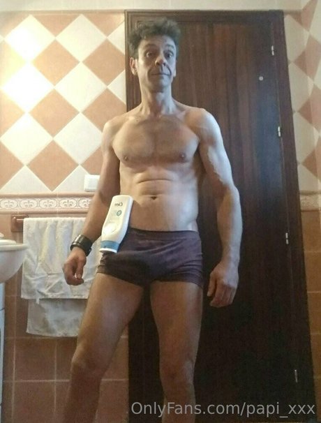 papi xxx トップモデル 写真