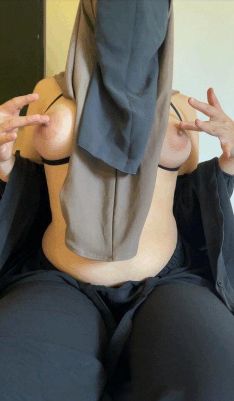 足の動画 オンリーファンズ えろ 写真