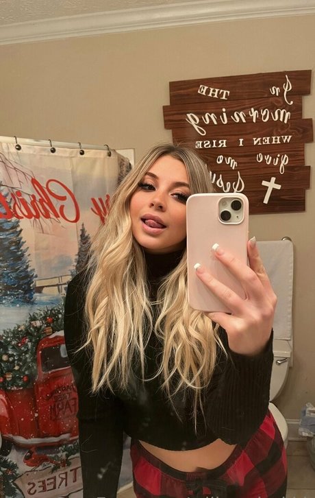 willowclarkk ポルノスター 無料 写真