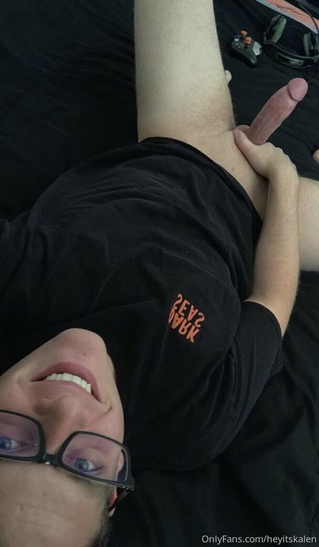 heyitskalen セックススター 写真