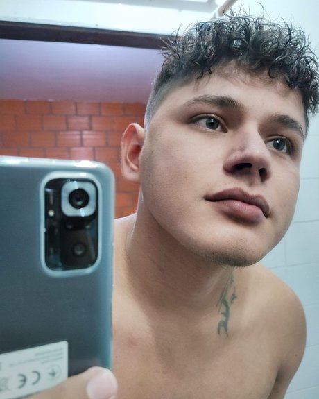 Markuss ポルノスター ヌード ギャラリー