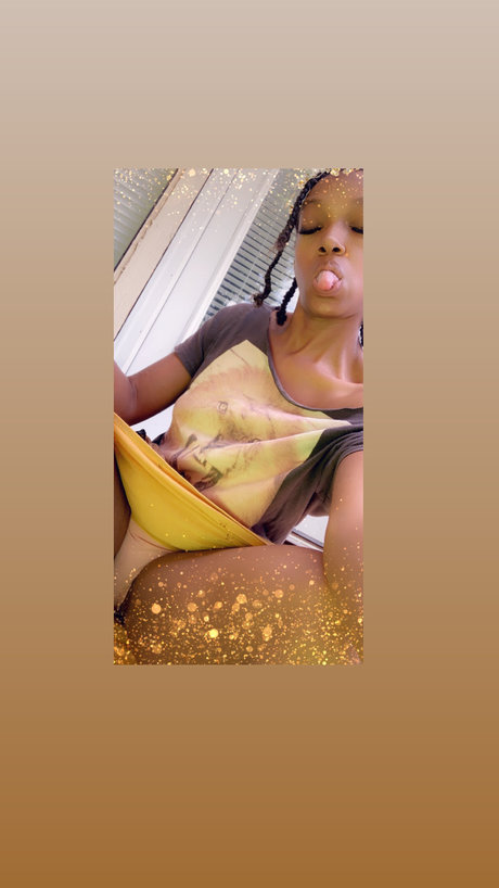 AkuNoko 高品質のポルノスター アーカイブ