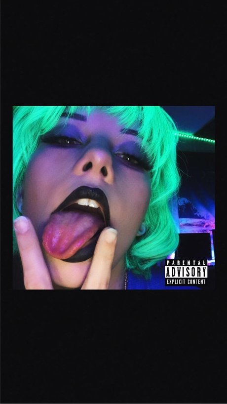 short n sweet セクシー女優 画像