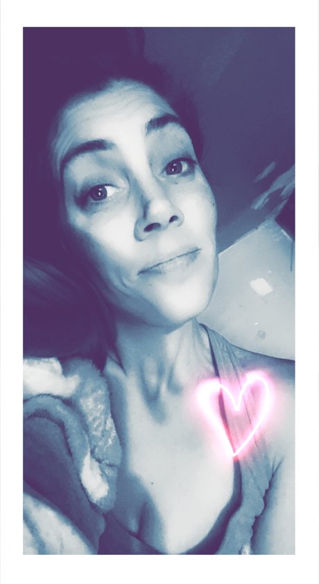 NaughtyNessa ヌードスター 写真