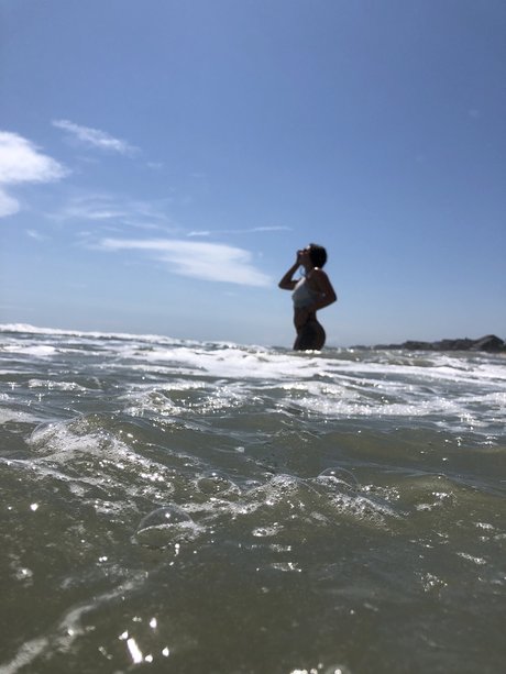 NaughtyNessa アートスター 写真