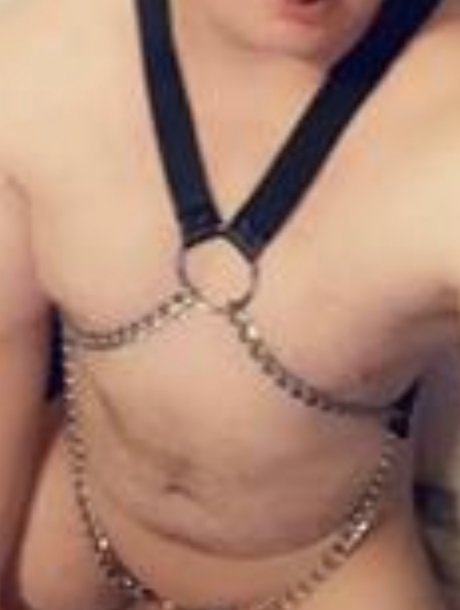 Naughty bi boy XXXモデル 写真