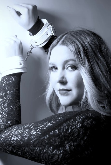 Katie Graves 最高のポルノスター ギャラリー