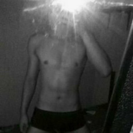 アナルファックオンリーファンズ セックス 写真